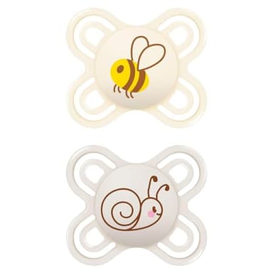 MAM Perfect Start Schnuller im 2er-Set, speziell für Neugeborene, zahnfreundlicher Baby Schnuller aus nachhaltigen & bio-erneuerbaren Materialien, mit Schnullerbox, 0-2 Monate, Biene/Schnecke
