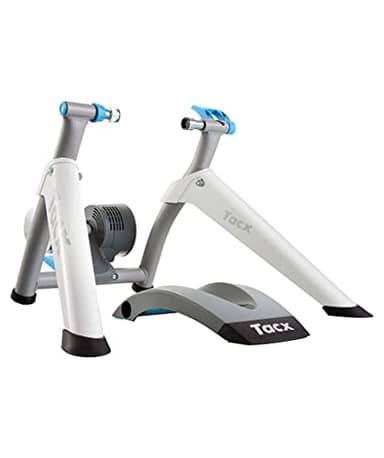 Tacx FLOW Smart – interaktiver Wheel On Rollentrainer mit Kompatibilität zur TACX App, Zwift etc.,bis zu 800 Watt Widerstand und bis zu 6% Steigung, Zusammenklappbar und fast geräuschloses Schwungrad