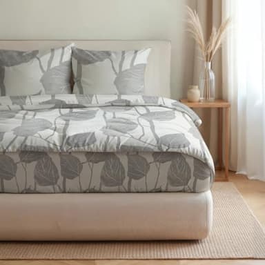 Zelesta Royalbed Baumwolle All-Season Bettdecke 240x200 – Bettdecke & Bezug in einem | Waschbar & Trocknergeeignet | Atmungsaktive Baumwolle, 300 g/m² Füllung (Spring Buds, 140x200 cm)