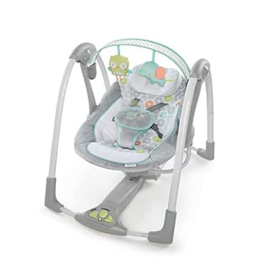 Ingenuity Hugs & Hoots Babyschaukel, zusammenklappbare & tragbare, 5 Schaukelgeschwindigkeiten, 8 Melodien, 3 Naturgeräusche, Lautstärkeregulierung und Spielzeugbügel, ab der Geburt bis 9kg
