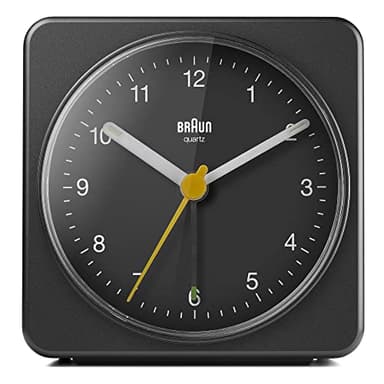 Braun Klassischer analoger Wecker Schlummerfunktion und Licht, ruhiges Quarzuhrwerk, Crescendo-Alarm, schwarzes Modell BC03B