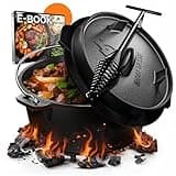 IRON TASTE Dutch Oven Set 9L - Eingebrannter Dutch Oven 9 Liter - Feuertopf Gusseiserner Topf mit Füßen & mit praktischem Deckelheber
