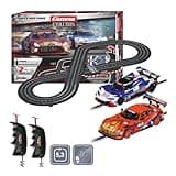 Carrera Evolution - 20025245 - Flames and Fame I Digitale Rennbahn I 5,3 Meter Strecke mit GhostI & Safety Car Funktion I Perfekt für Racer ab 8 Jahre I Inklusive Sammler Blechtafel im Design des Sets