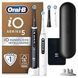 Oral-B iO Series 5 Plus Edition Elektrische Zahnbürste/Electric Toothbrush, Doppelpack PLUS 2 Aufsteckbürsten + Magnet-Etui, 5 Putzmodi, Designed by Braun, Matt Black/Quite White