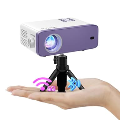 Mini Beamer, VOPLLS 18000L WiFi Bluetooth Beamer Full HD 1080P Unterstützt, Tragbar Video Projektor mit 50% Zoom, Heimkino Projektor für Handy, Tablet/Laptop/PC/TV-Box, HDMI, USB, AV(Stativ inklusive